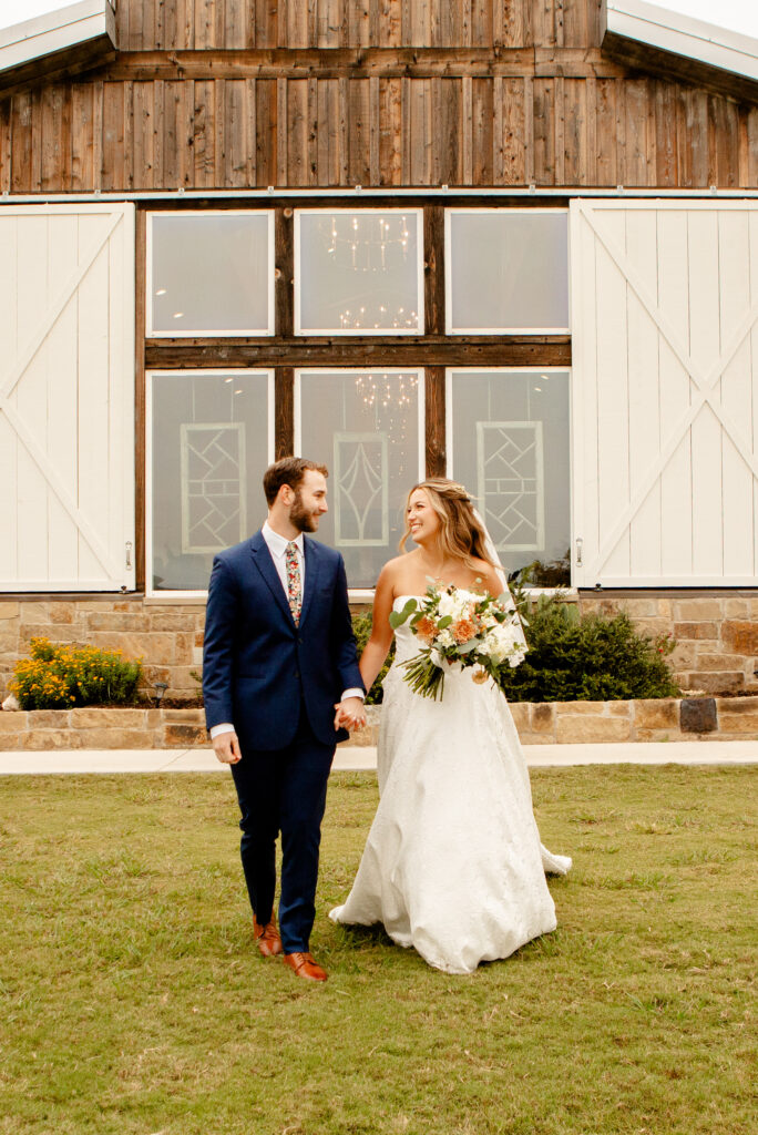 Luxury Camp Hideaway wedding in Fredericksburg, Texas by Dallas Wedding Photographer Carlotti Photography